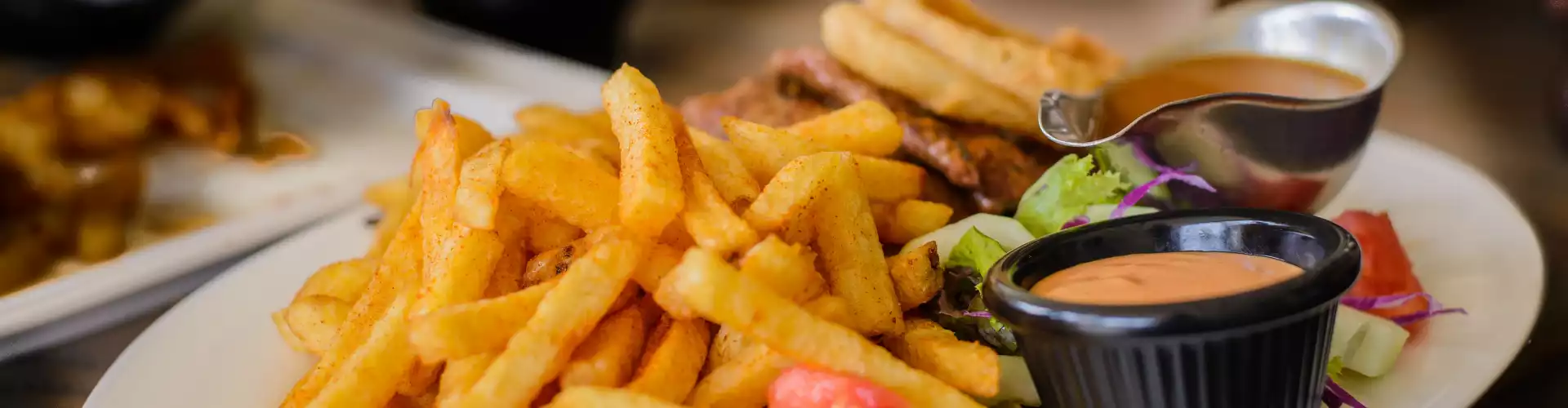 Frites et un Dippy (avec 2 trempettes différentes)