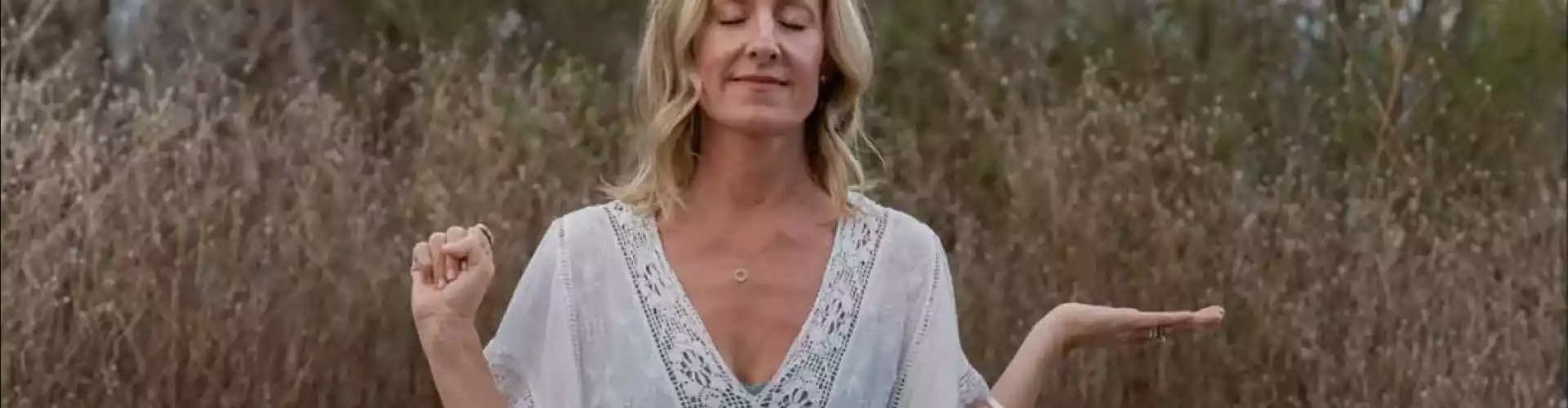 Full Moon Kundalini Class Body Adjustment to Elevate the Spirit and Special Full Moon Meditations - Online Class by Leigh  Mallis