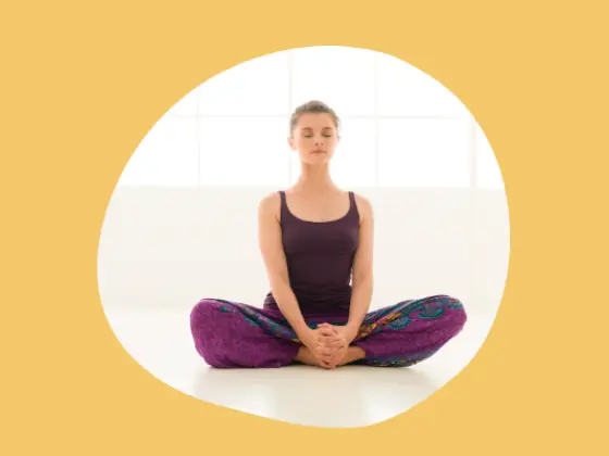 Flujo meditativo para principiantes: Vinyasa de yoga básico